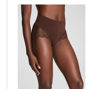 NWT- SPANXsupersmooth™ Undie-tectable® Lace Hi-Hipster